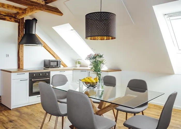 Drive Caffe Apartments