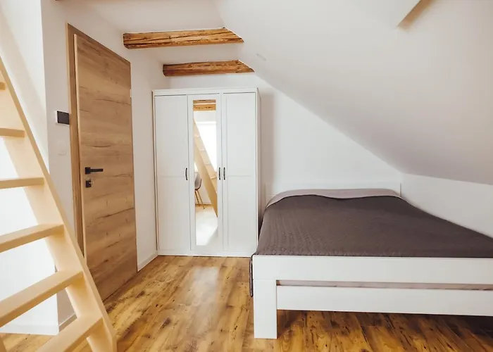Drive Caffe Apartments