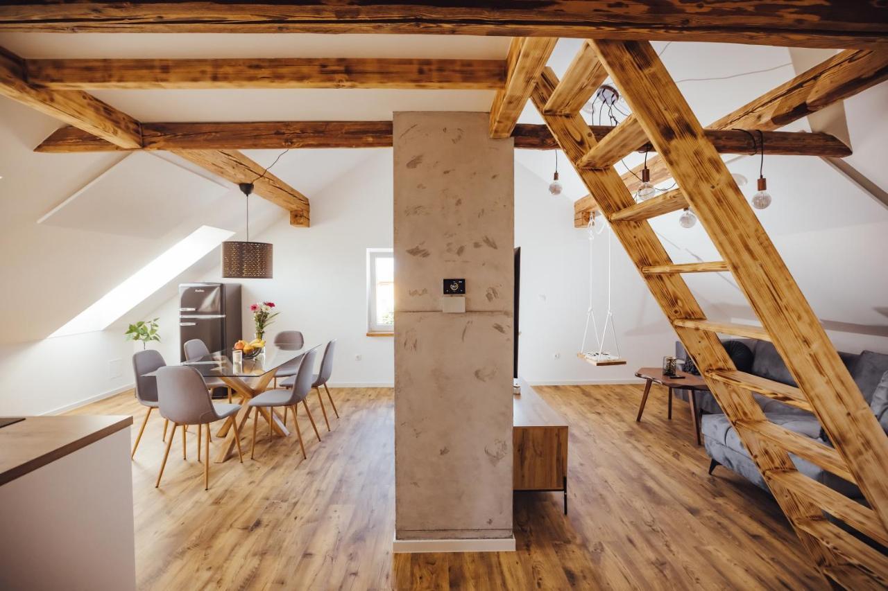Apartment Drive Caffe Trzin
